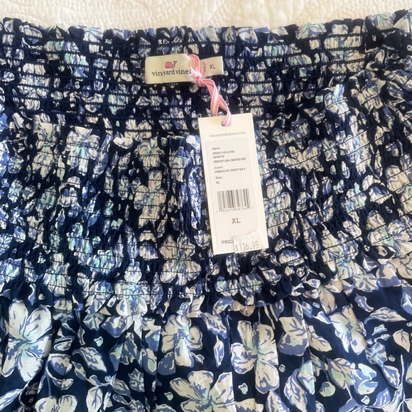 Vineyard Vines Hibiscus Floral Smocked Skirt - XL - Picture 3 of 3